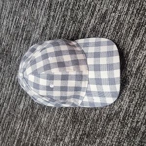 Plaid Flannel Baseball Cap in Grey